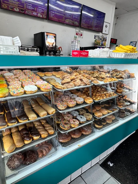 Seaside Newport Donuts